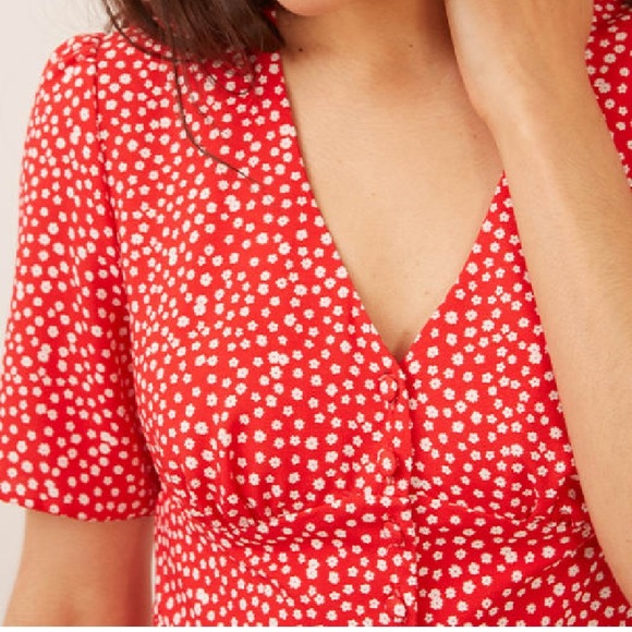 NWT ASOS Nobody’s child Alexis dress w/red flowers - Picture 4 of 5